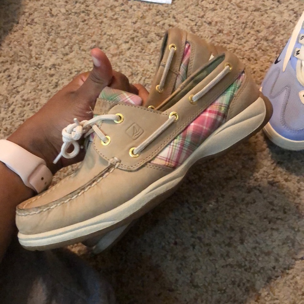 Sperrys - Picture 2 of 4